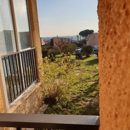T2 Vue Avec Parking Prive Apartmán